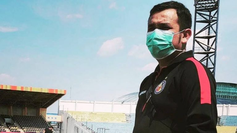 Manajer Tim Semen Padang FC, Effendi Syahputra mengundurkan diri atas hasil buruk timnya, Selasa (23/11)