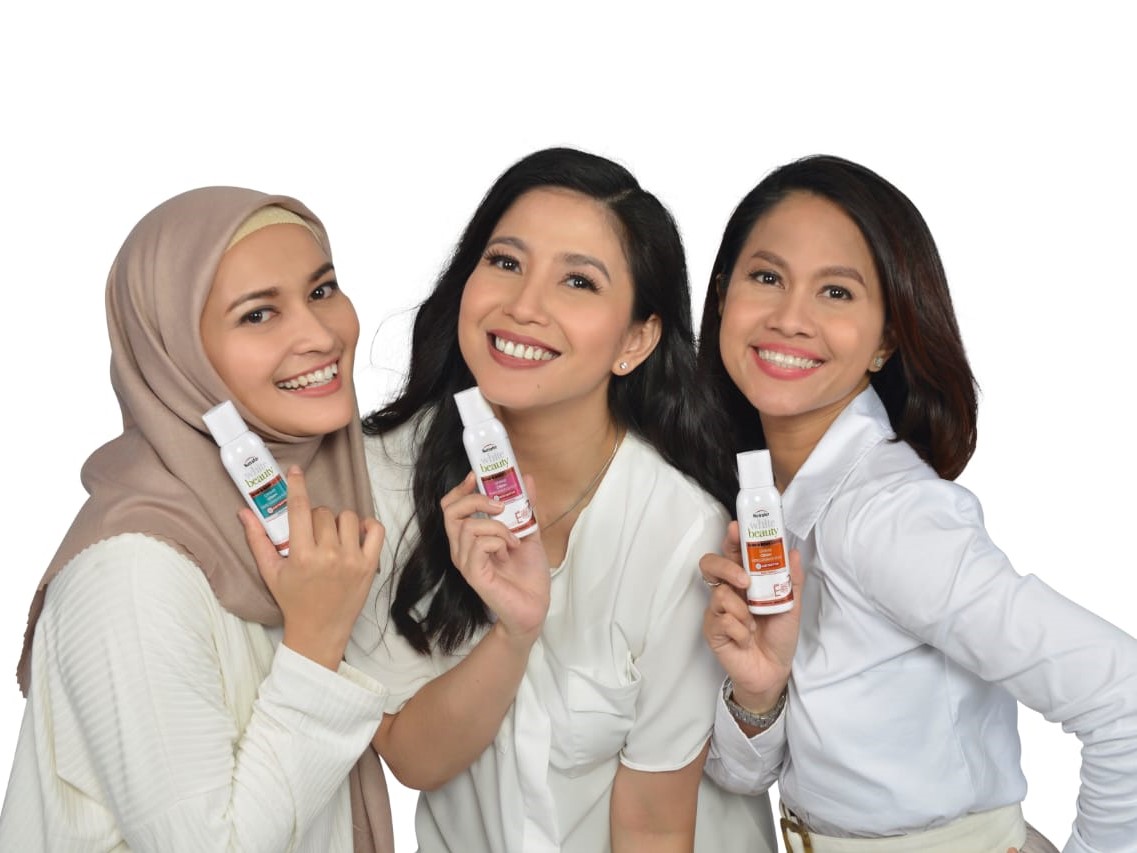 Untuk mencegah kulit kering, kita bisa memilih antiseptik dengan kandungan pelembap.