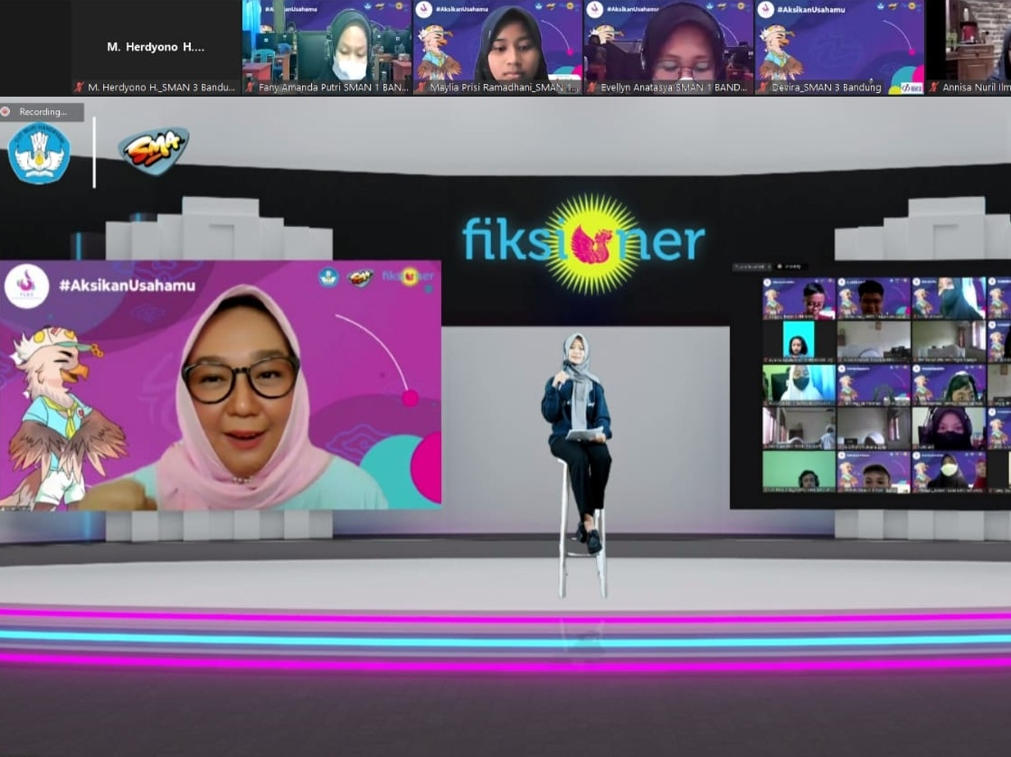 Penyelenggaraan Fiksioner Light-up Entrepreneurial Spirit