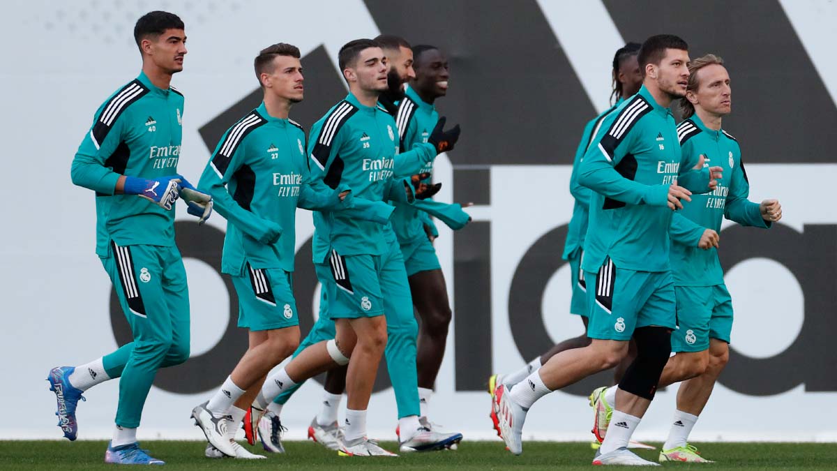 Skuad Real Madrid tengah berlatih