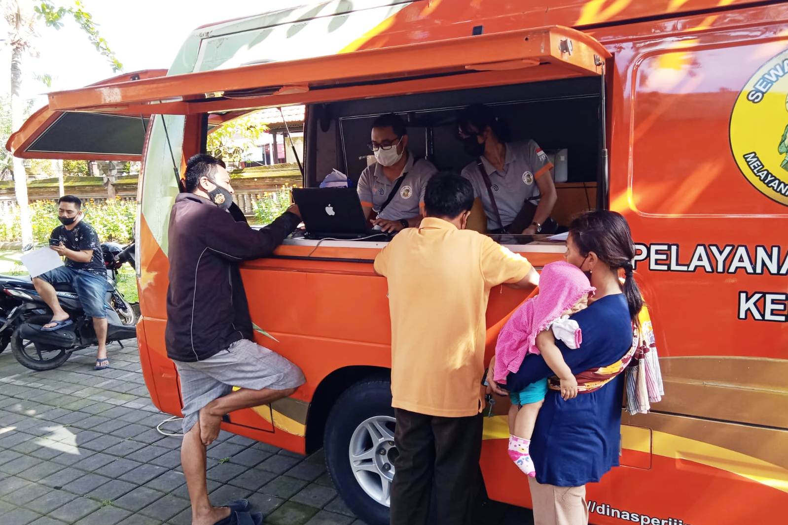 Pemkot Denpasar Gencarkan Pelayanan Perizinan Keliling