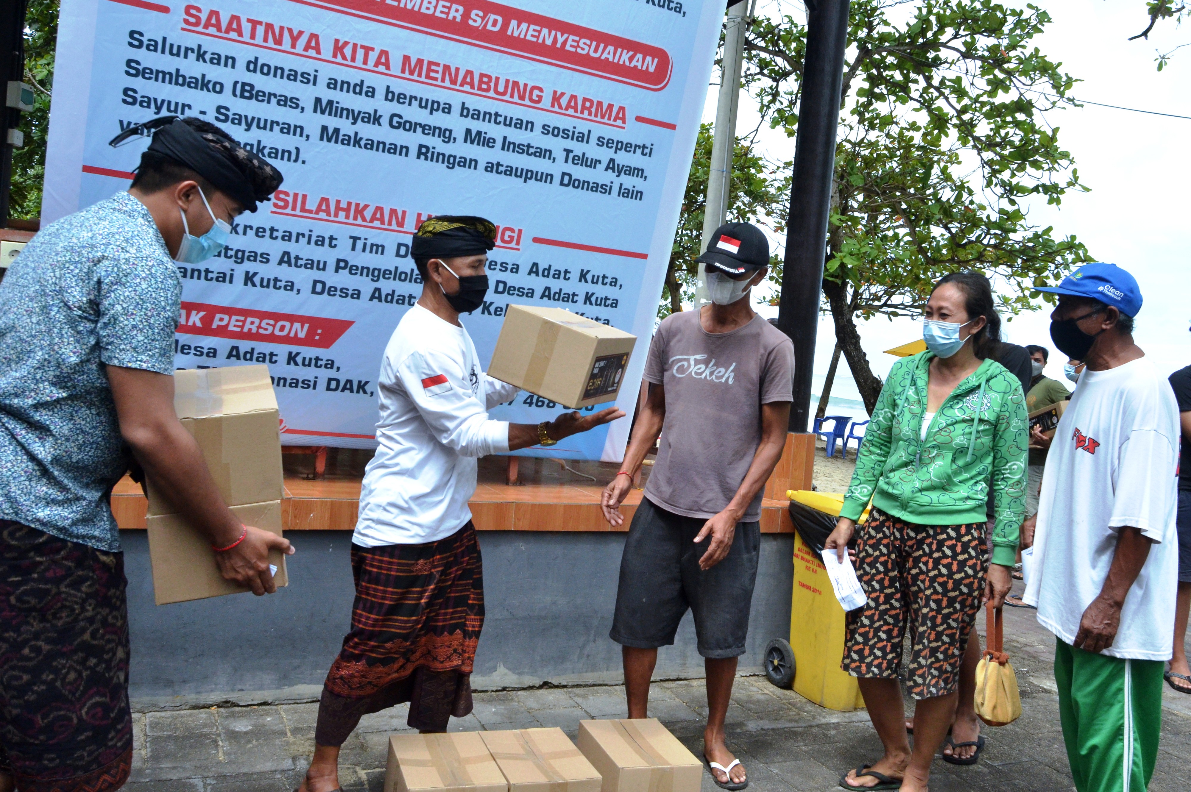 Bupati Badung Gelontorkan Bantuan Rp2 Juta Bagi 8.832 UMKM