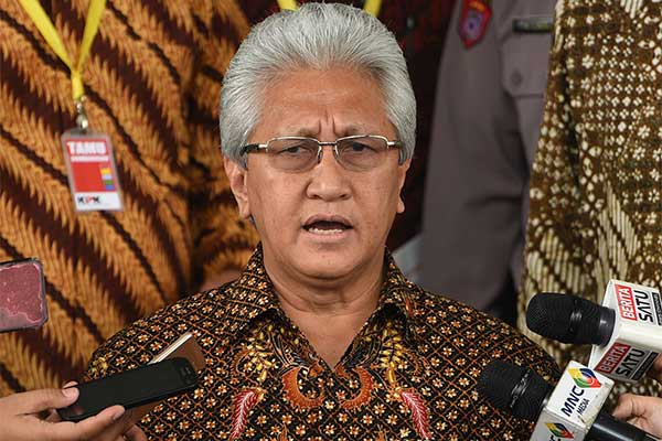 AUKUS, tak Mati Pelanduk di Tengah