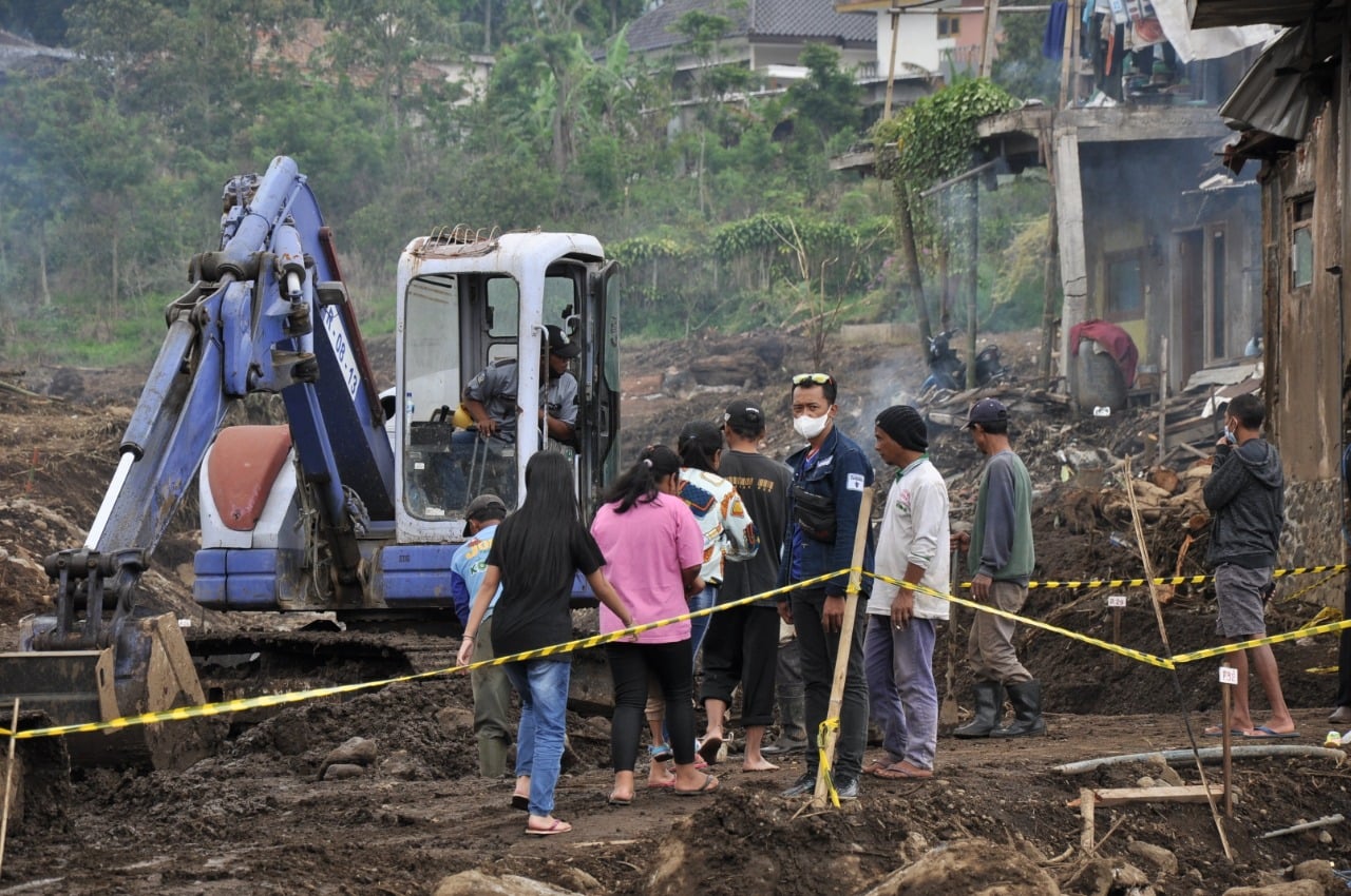 Dampak banjir bandang di Kota Batu, Jawa Timur.