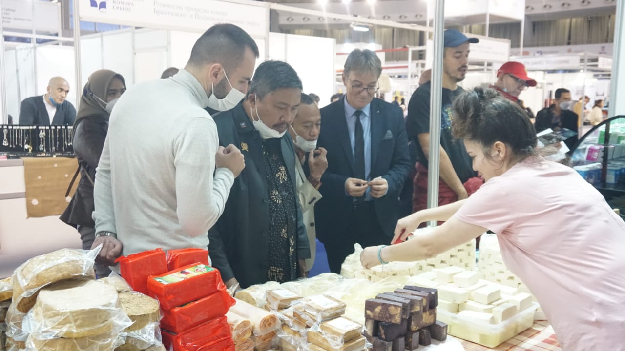 Kementan Tingkatkan Hubungan Bilateral Perdagangan Pertanian dengan Serbia