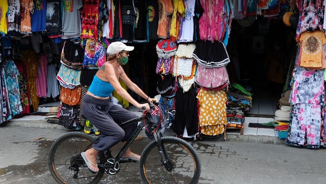 Indonesia Segera Terima Kunjungan Turis Australia dan India