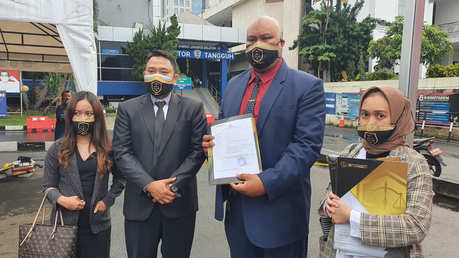 LBH DPN Lapor 300 Aduan Terkait Pinjol Ilegal ke PMJ