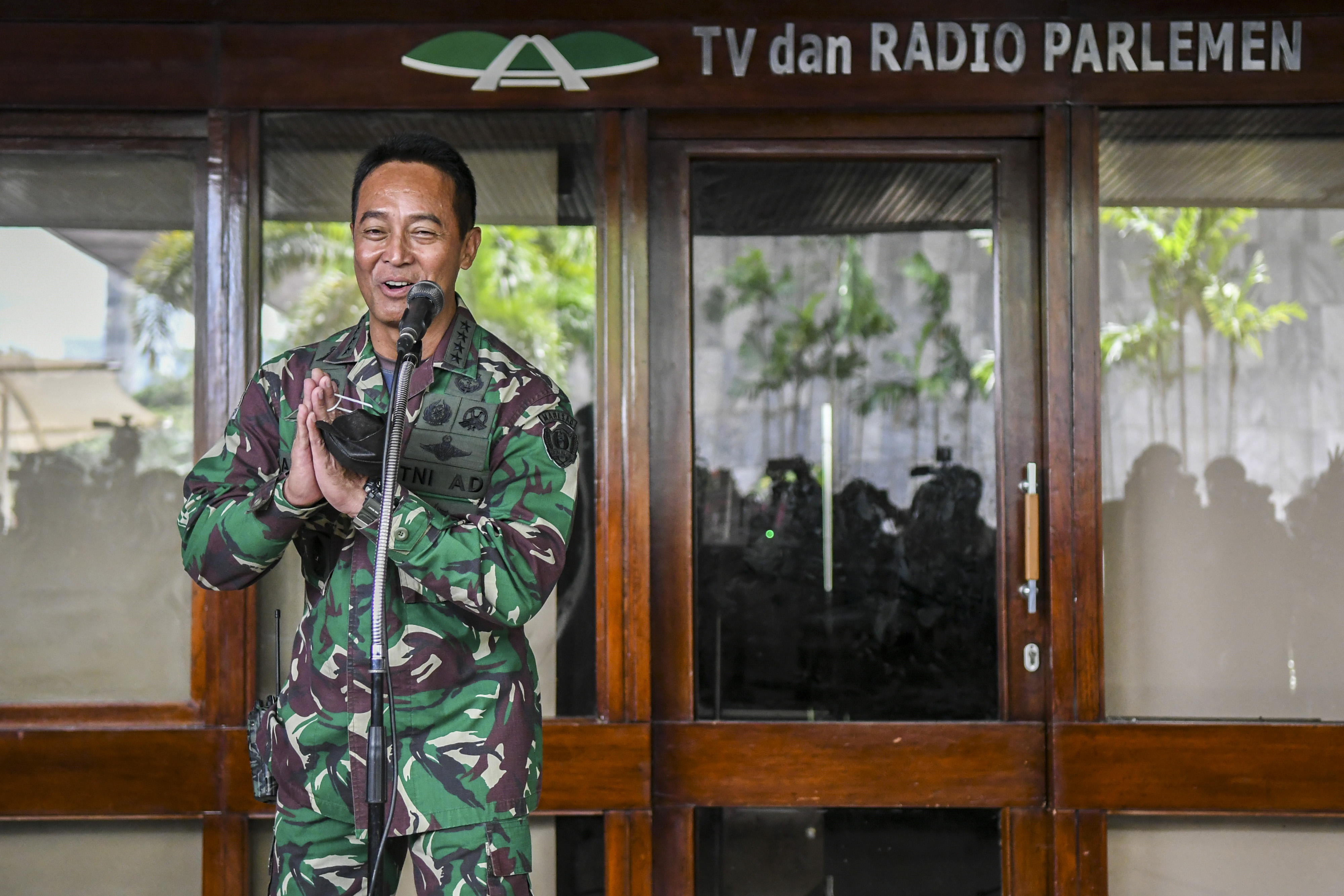 Jenderal Andika Perkasa usai mendapatkan persetujuan menjadi panglim TNI dalam Rapat Paripurna DPR