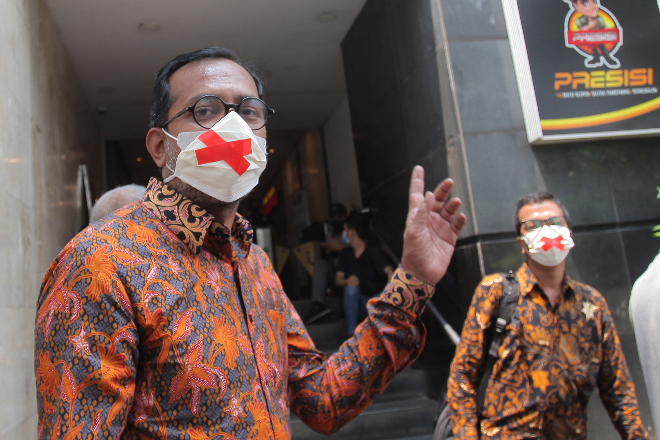 Luhut Beralasan Tugas Negara, Mediasi Kasus Dengan Haris Ditunda