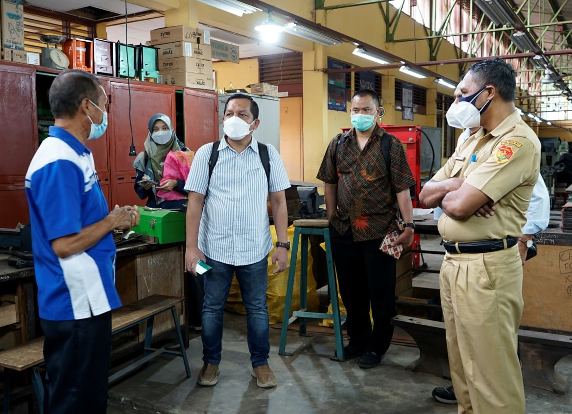 Proses evaluasi progran TJSL PLN NTT di ende