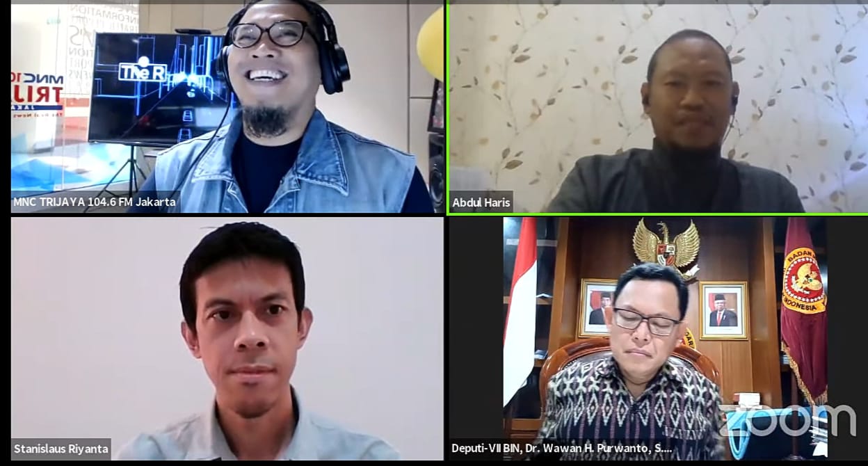 Pembicara dalam diskusi Virtual Trijaya Hot Topic Petang bertema 