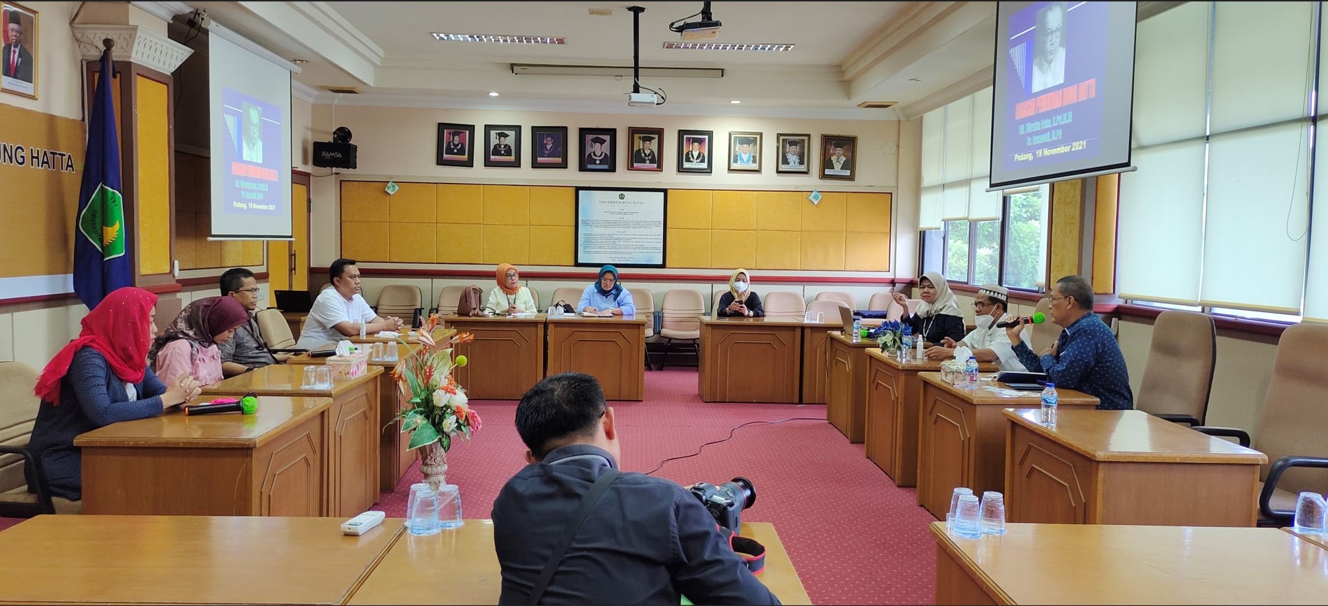 Audiensi antara tim Pendiri Museum Bappenas Bertemu Universitas Bung Hatta di Padang