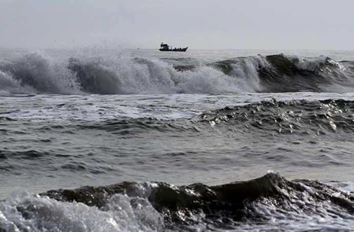 Basarnas Banten Evakuasi Wisatawan Terseret Ombak di Kawasan Sawarna