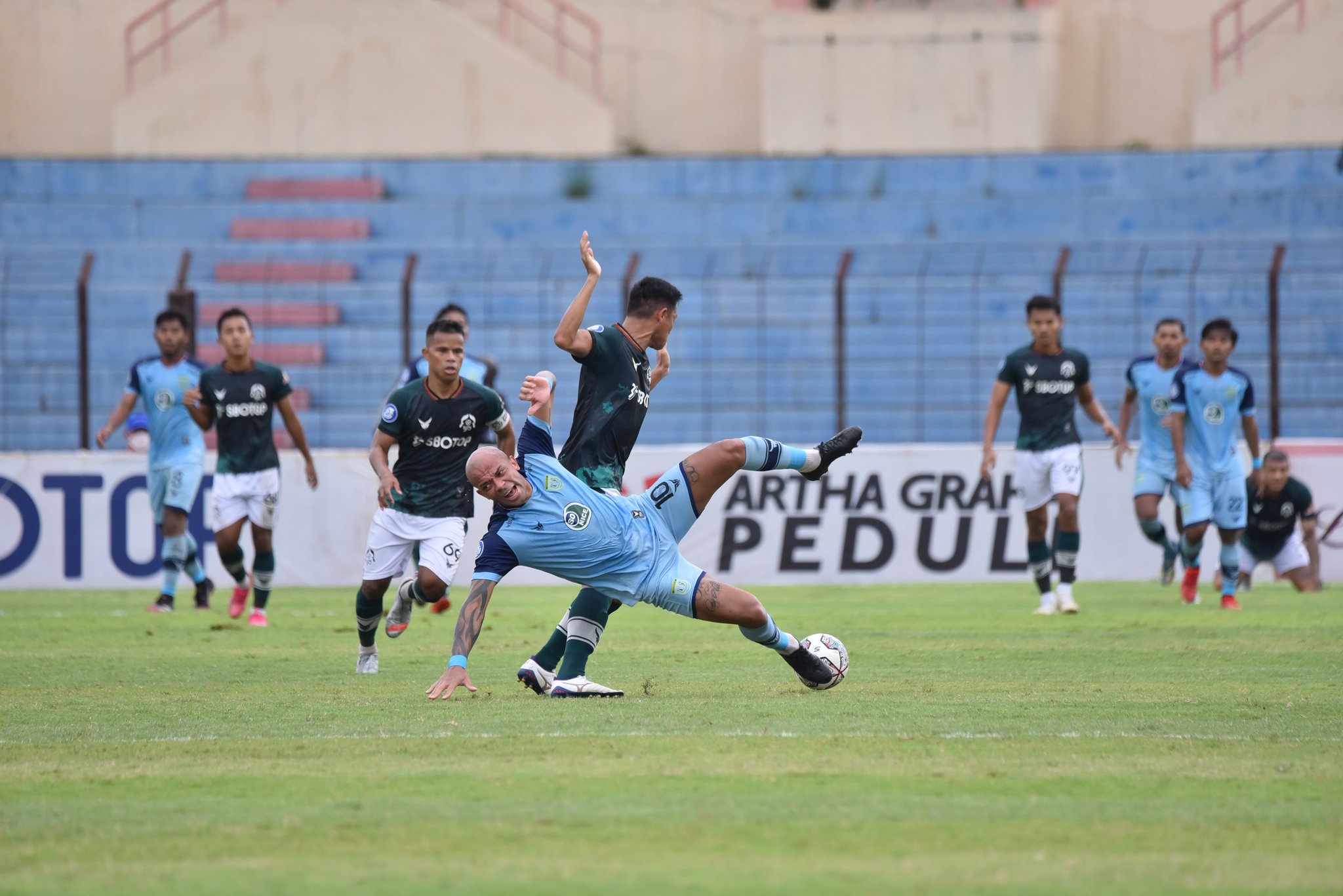 Persikabo versus Persela