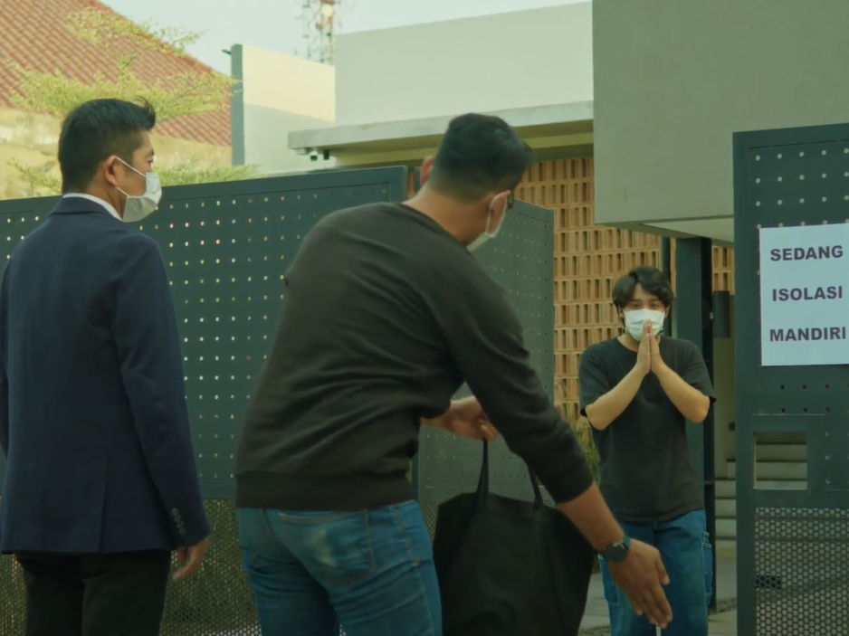 Tanggung jawab dan kesadaran setiap individu untuk mematuhi protokol kesehatan merupakan kunci menekan angka penularan.