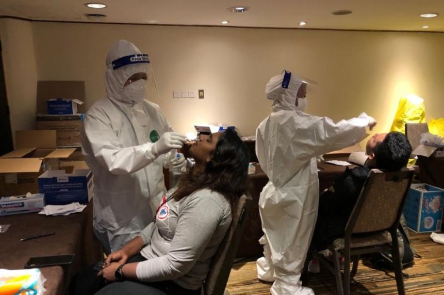 Sejumlah peserta Indonesia Masters menjalani tes antigen.