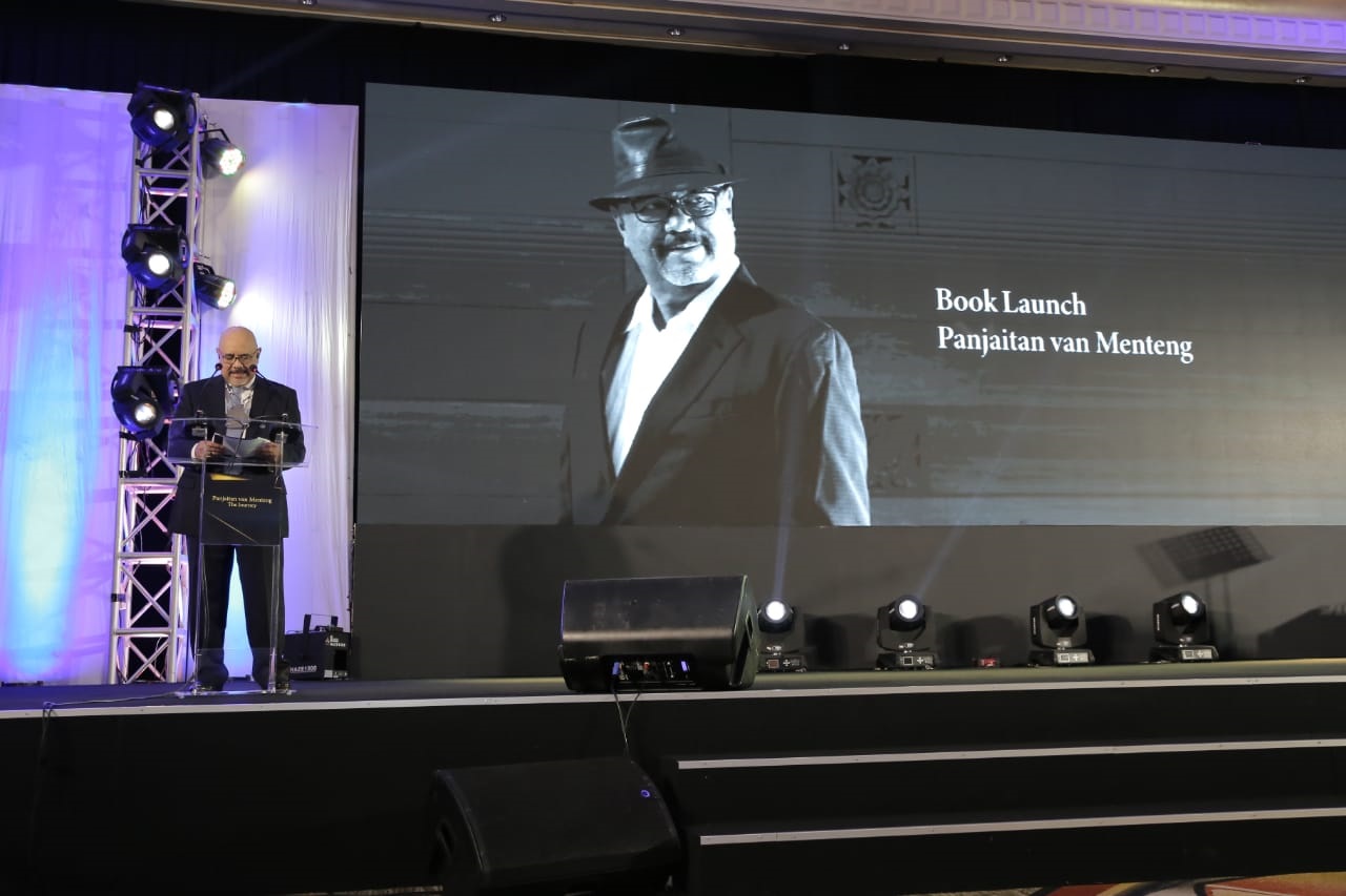 Peluncuran buku Panjaitan van Menteng