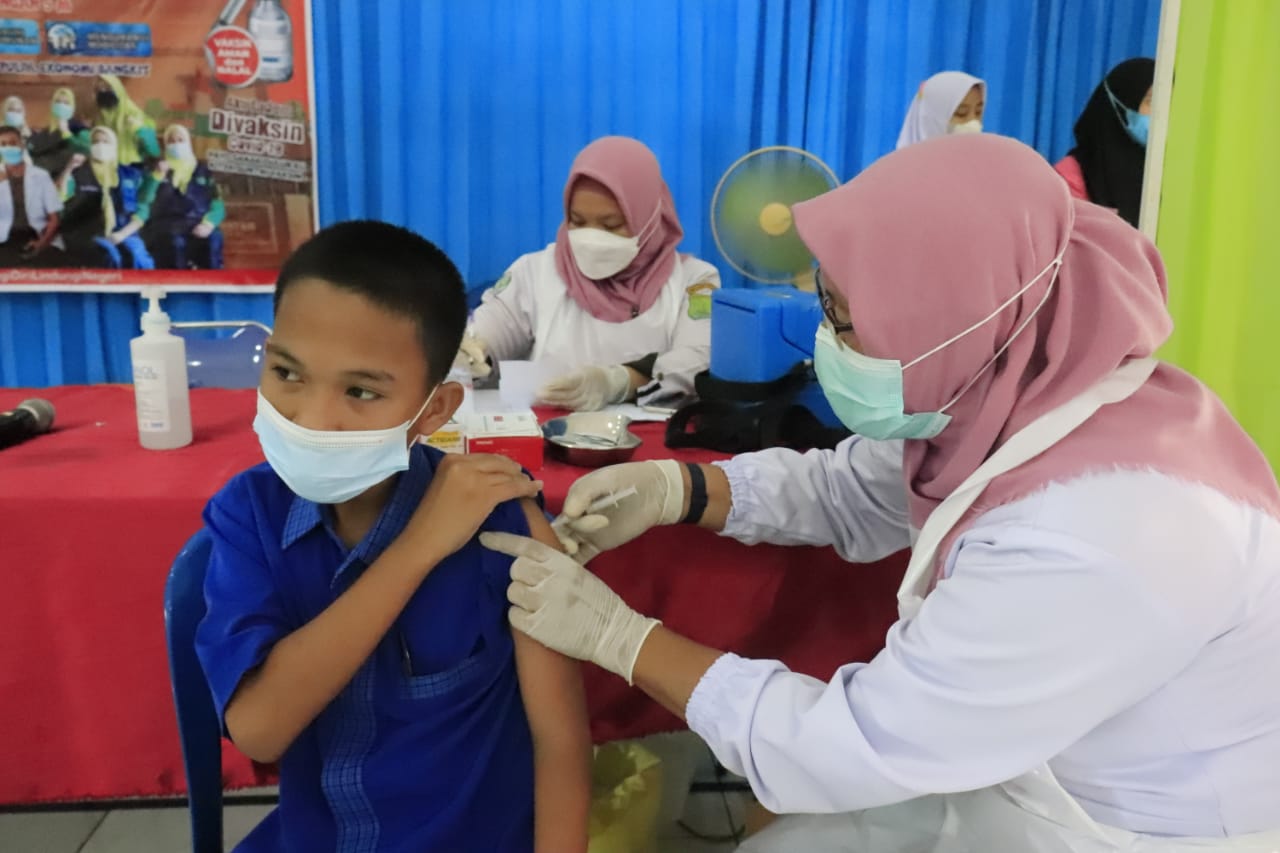 Vaksinasi Covid-19 Dosis 1 di Palembang Lampaui 70 Persen