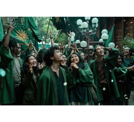 Adegan film Penyalin Cahaya, fim Terbaik FFI 2021