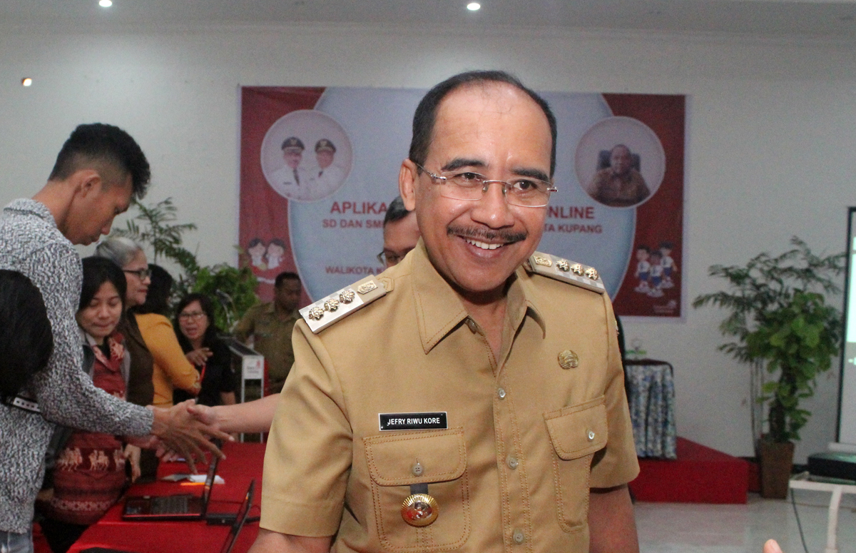 Wali Kota Kupang Jefirstson Riwu Kore