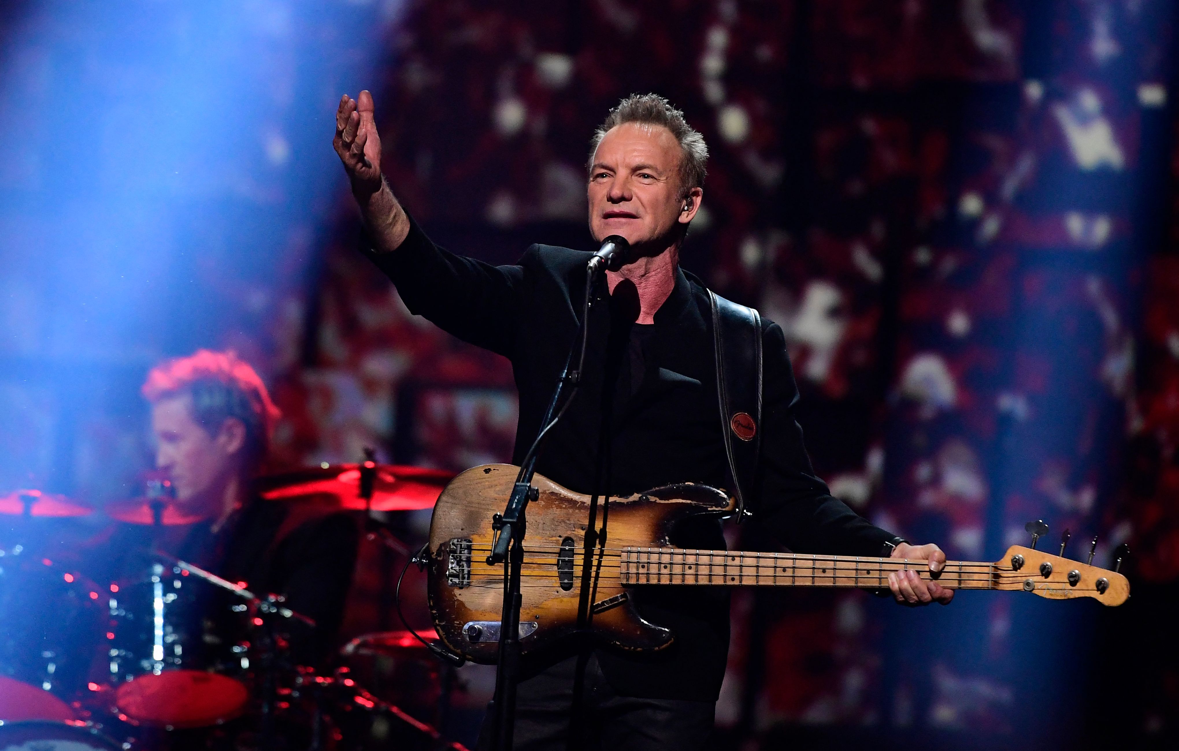 Sting Khawatir dengan Kondisi Politik Dunia