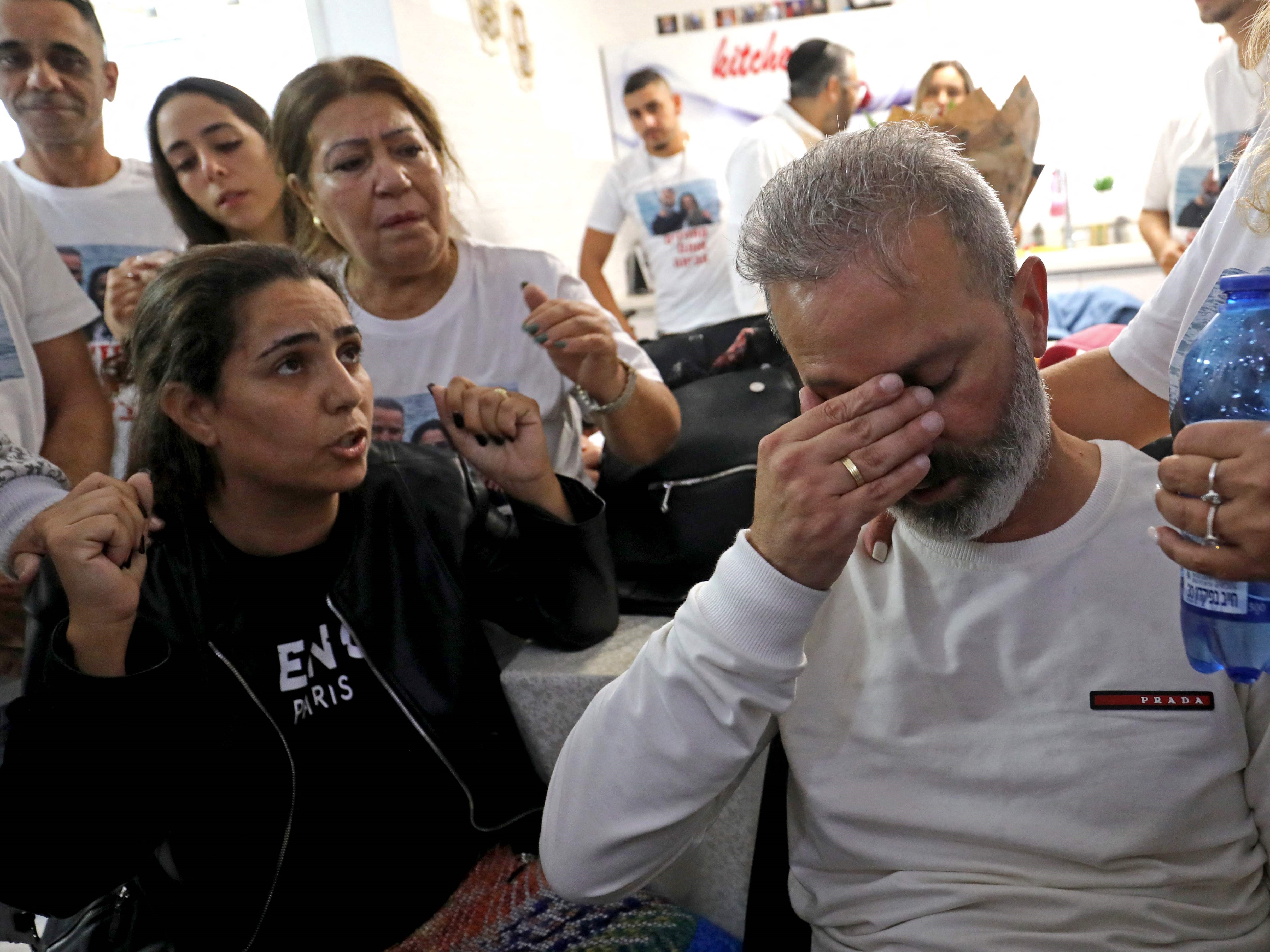 Pasangan Israel Mordi dan Natalie Oknin.