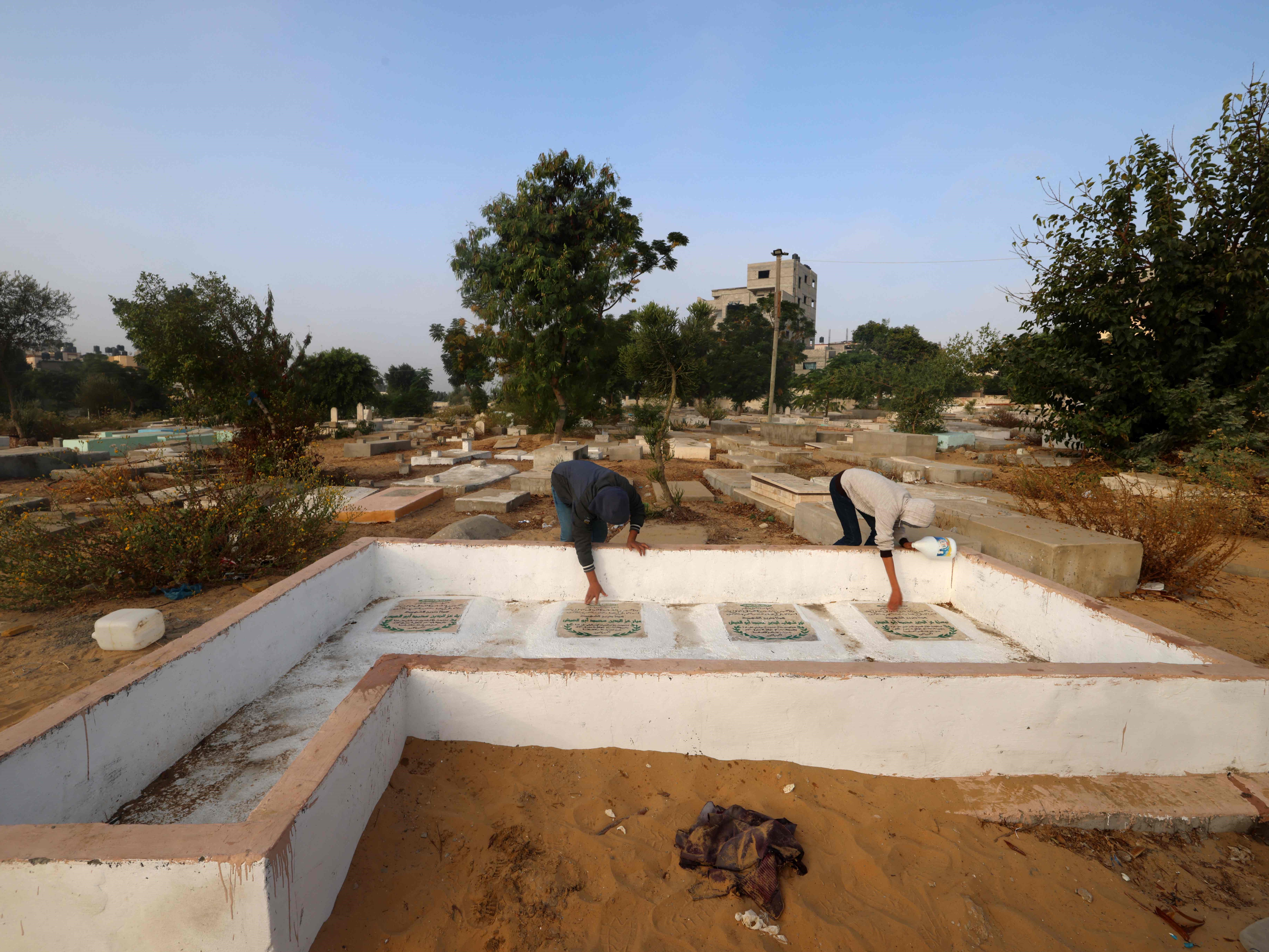 Warga Palestina Tewas oleh Tentara Israel ketika Bentrokan