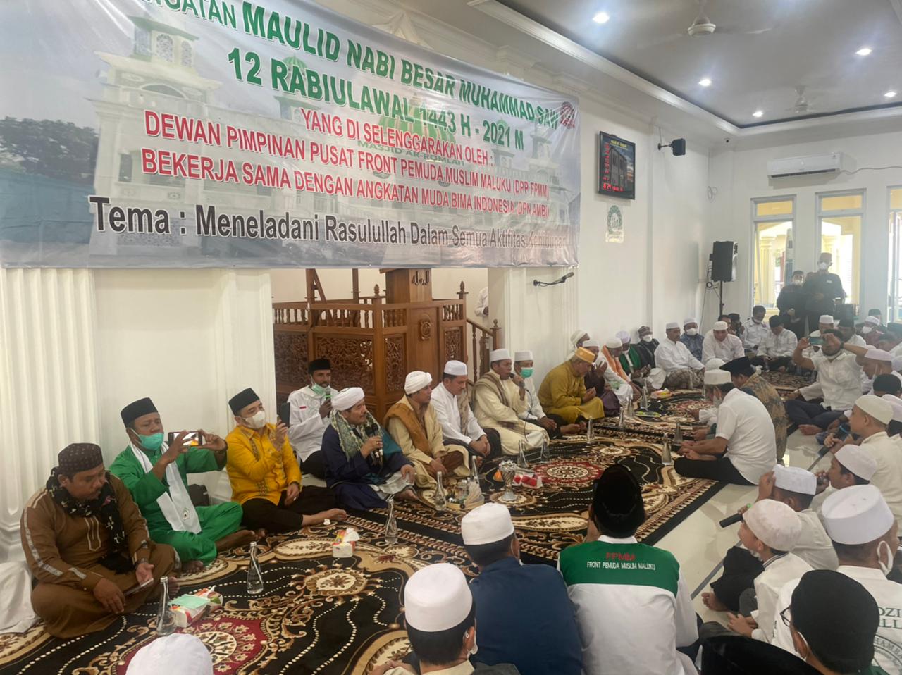 DPP FPMM bekerja sama DPP Angkatan Muda Bima Indonesia (AMBI) menggelar peringatan Maulid Nabi Muhammad SAW 1433 H.