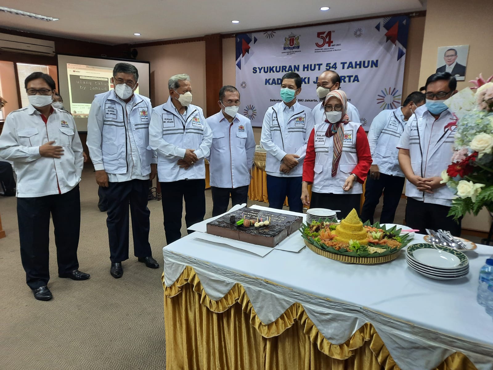 Syukuran Milad ke-54 Kadin DKI Jakarta di Jakarta, Selasa (30/11). 