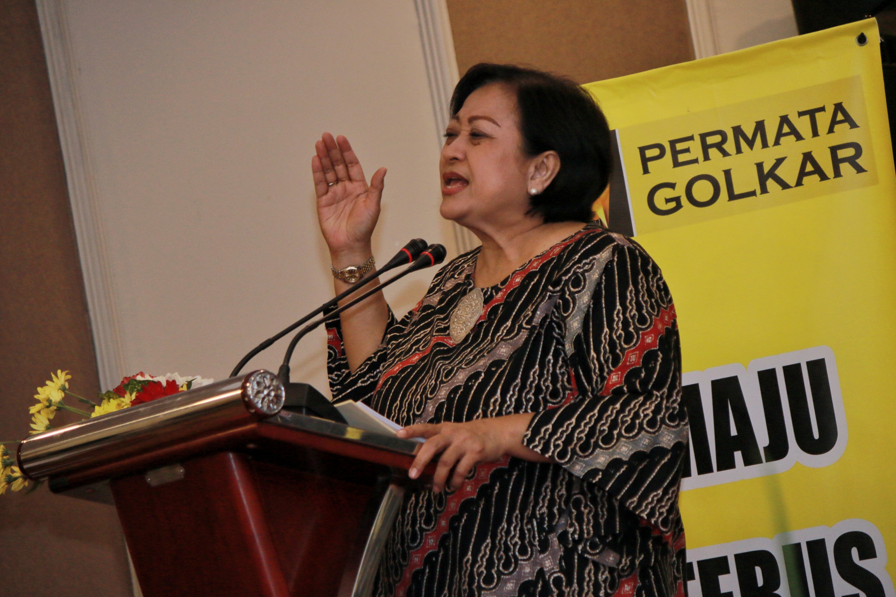 FOUNDER Institute of Social Economic Digital (ISED) Sri Adiningsih. 