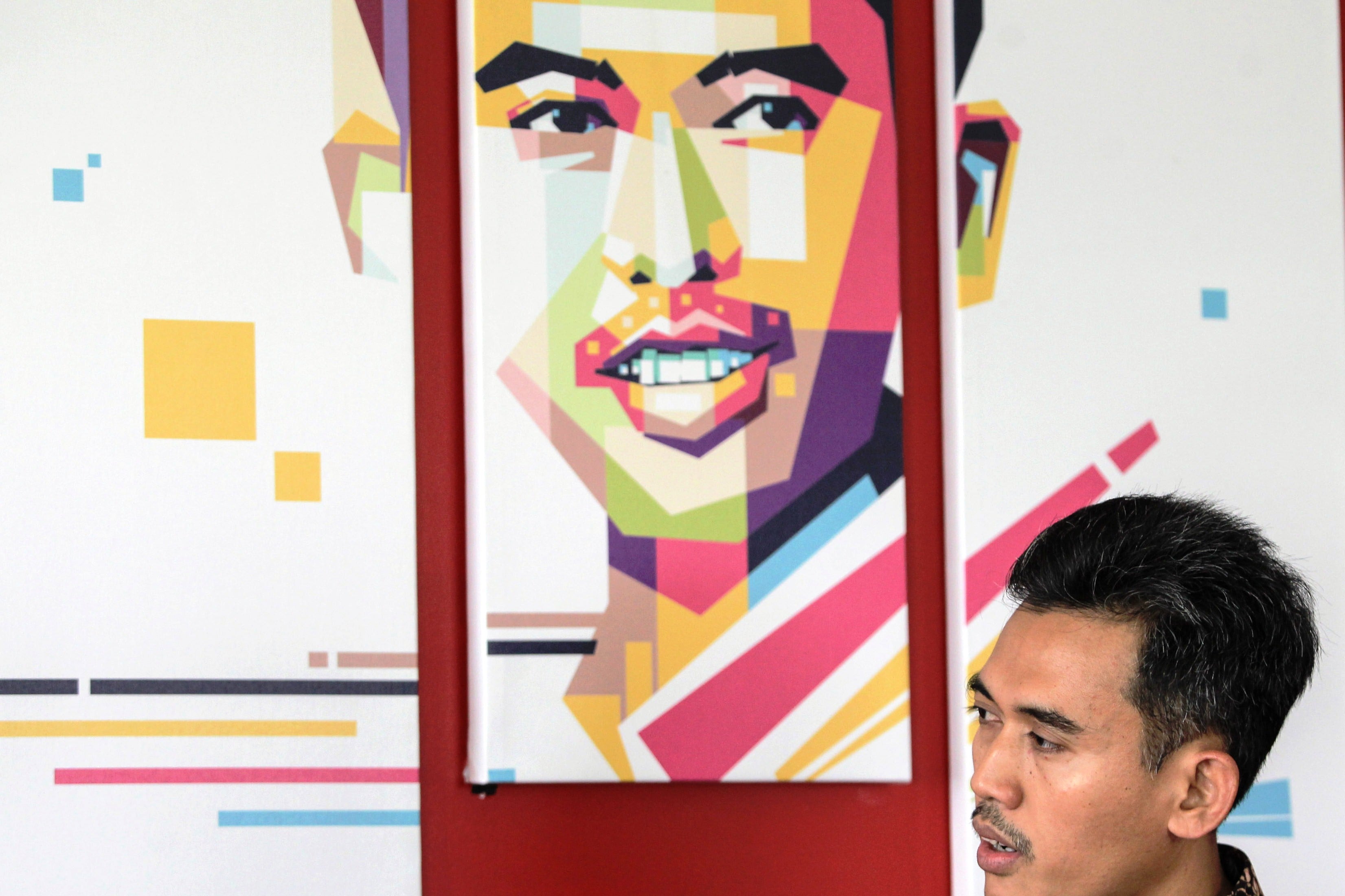 Gambar lukisan semi abstrak Sekretaris Steering Committee Muktamar ke-34 NU Asrorun Niam Sholeh