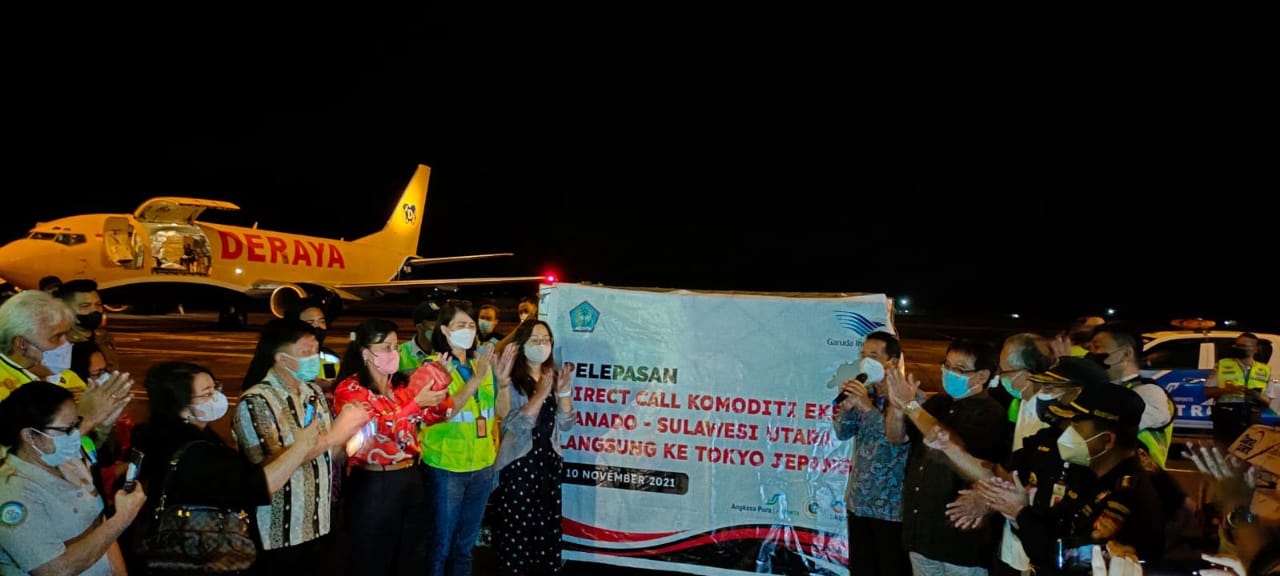 Pelepasan ekspor produk perikanan dan pertanian di Bandara Samratulangi, Sulawesi Utara, Rabu (10/11).