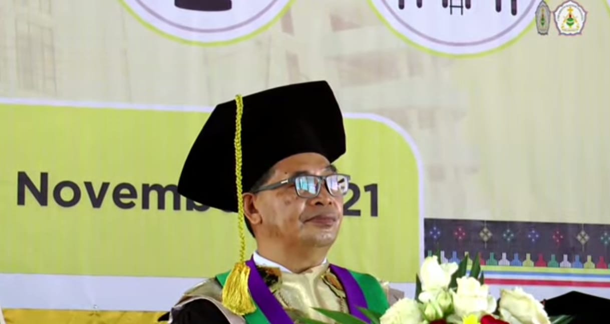 Prof. Dr. Yohanes Servatius Lon, M.A.