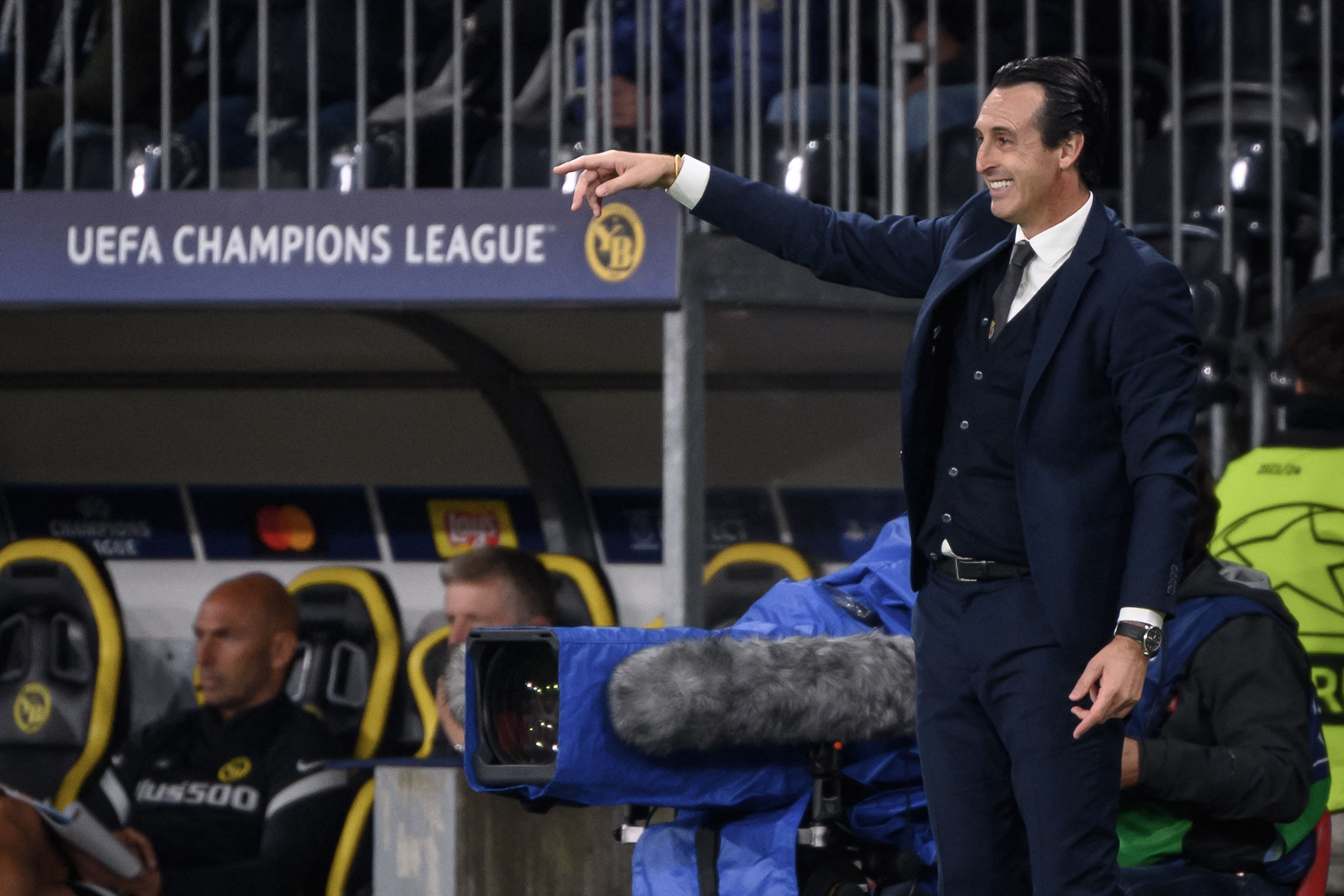 Pelatih Villarreal Unai Emery
