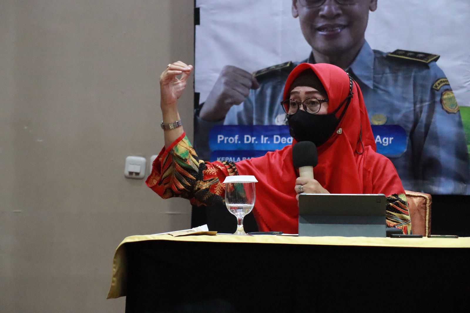 Ketua Ikatan Pustakawan Indonesia (IPI) Jawa Barat, Oom Nurrohmah. 