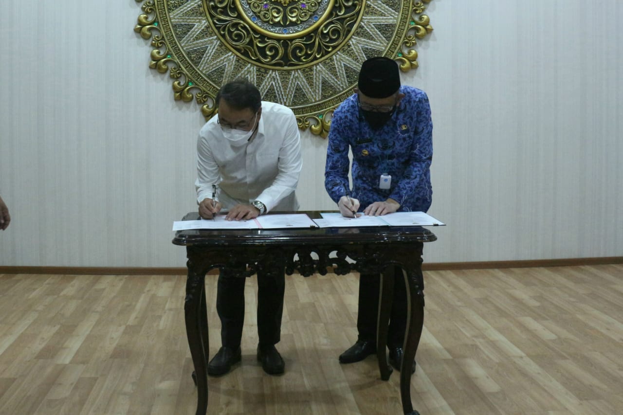 Penandatanganan pembentukan Marketing Point di PLBN Entikong