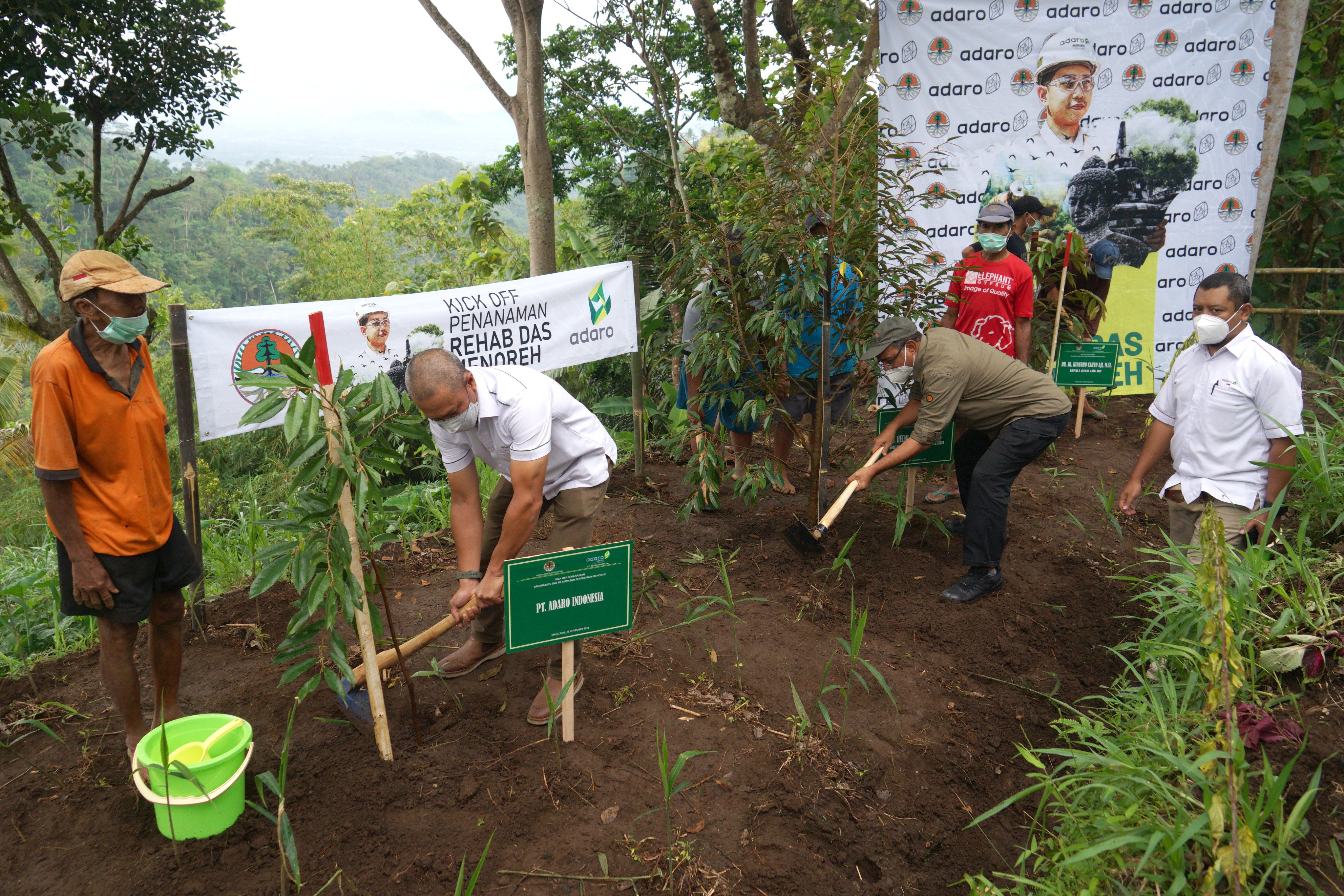 Kick Off Penanaman dalam rangka Rehabilitasi daerah aliran sungai (DAS) Menoreh