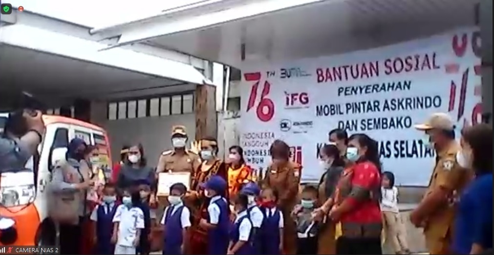 Pengoperasian Mobil Pintar, perpustakaan dan alat peraga pendidikan keliling.