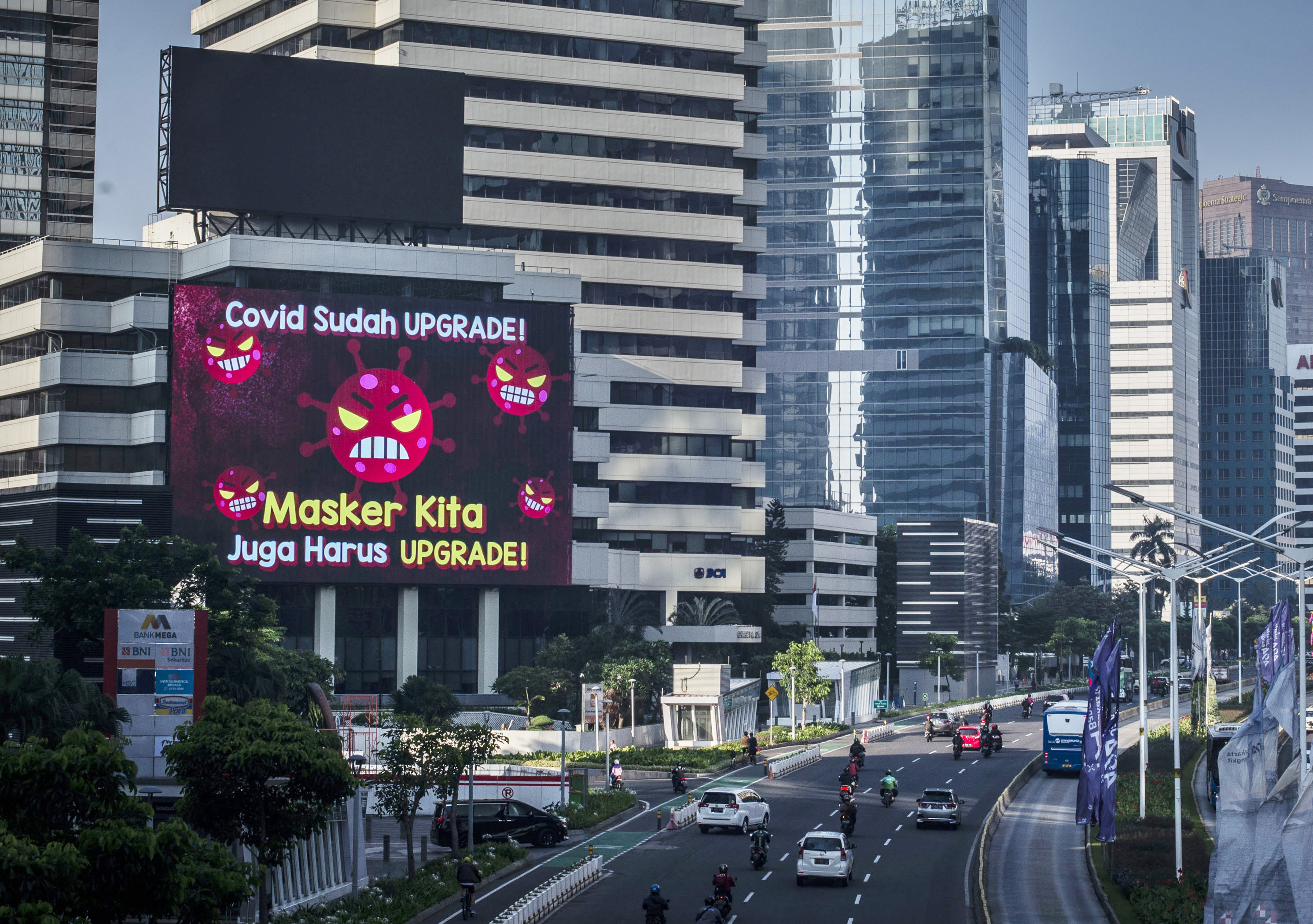 Pandemi menyebabkan pilihan pengaturan kerja secara hybrid dari rumah atau WFH lebih disukai ketimbang di kantor.