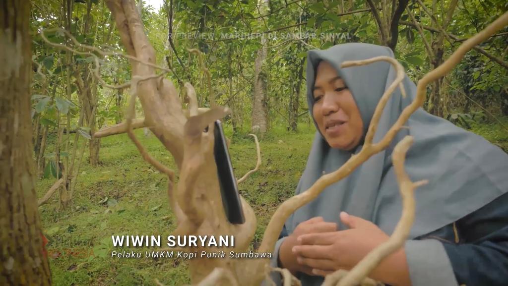  Salah satunya ialah Wiwin Suryani, pelaku UMKM Kopi Punik Sumbawa.