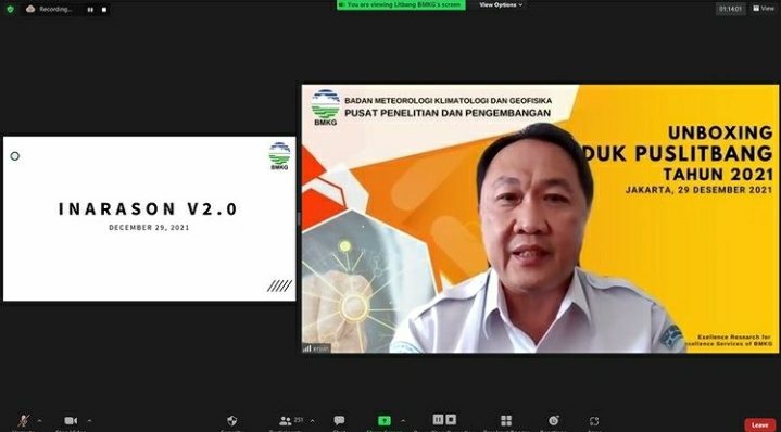 Unboxing Produk Inovasi Teknologi Tahun 2021