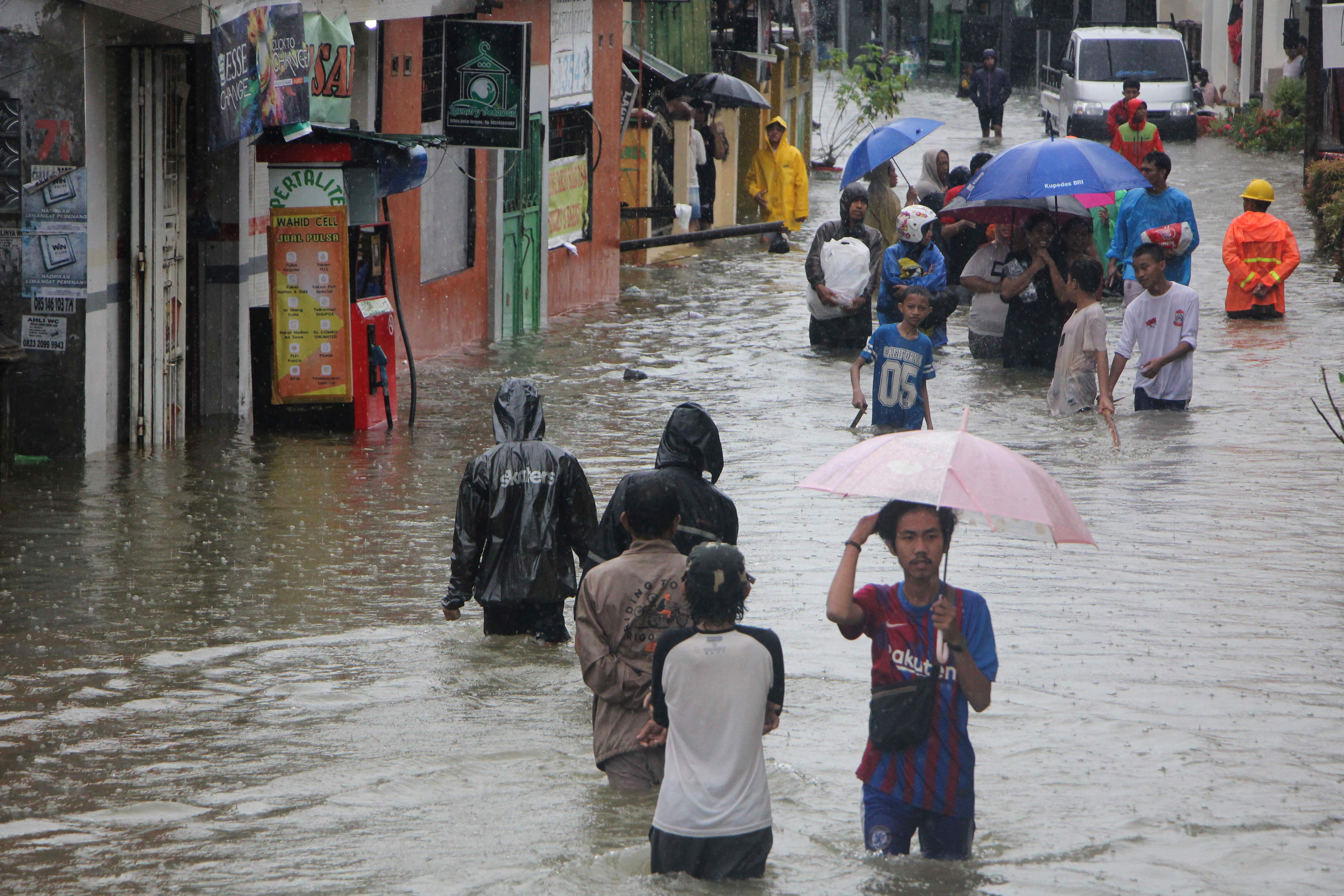 Wilayah Kota Makassar Dikepung Banjir
