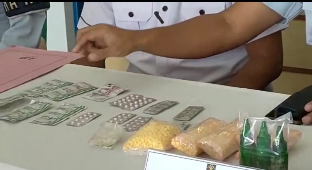 Polres Cimahi Bekuk Tukang Bubur Ayam Pengedar Obat Psikotropika