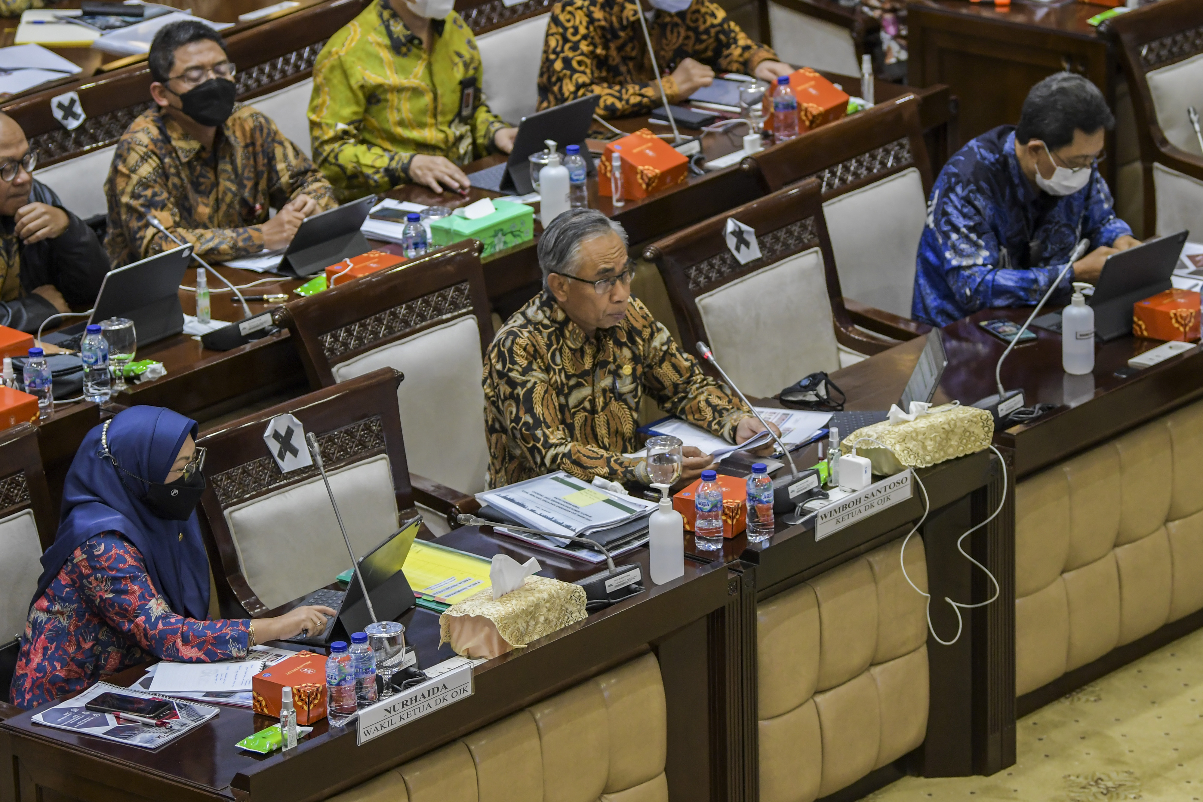 OJK Perkuat Perlindungan Konsumen dan Literasi Keuangan