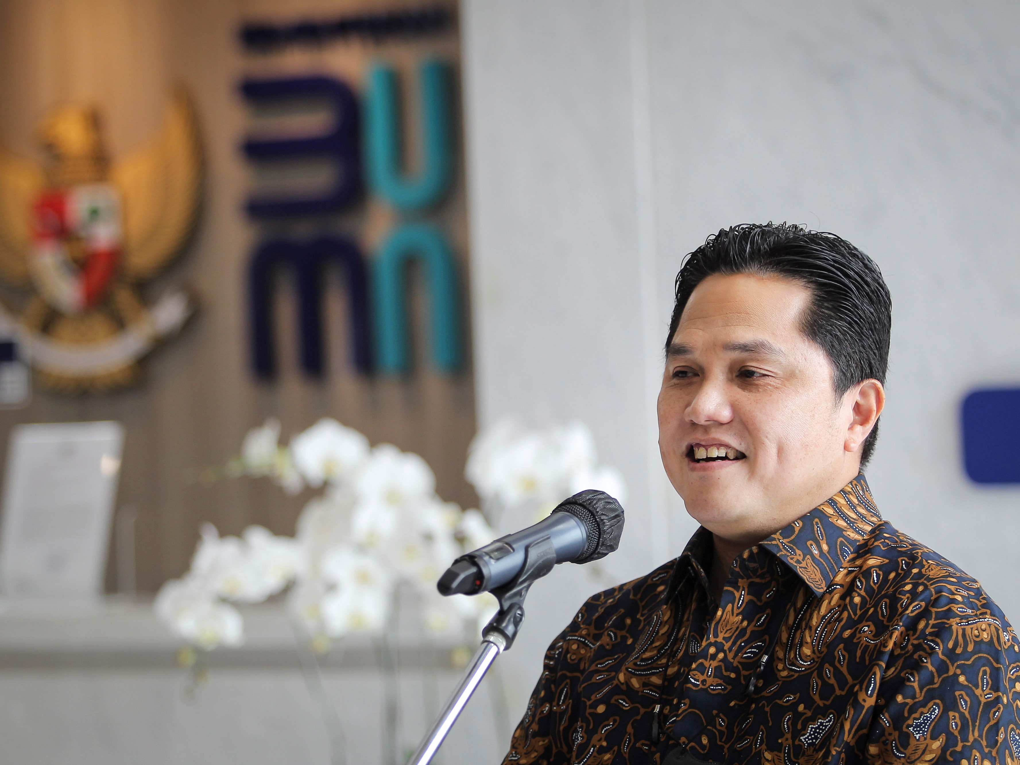 Erick: BUMN akan Relokasi Hunian Sementara Korban Erupsi Semeru