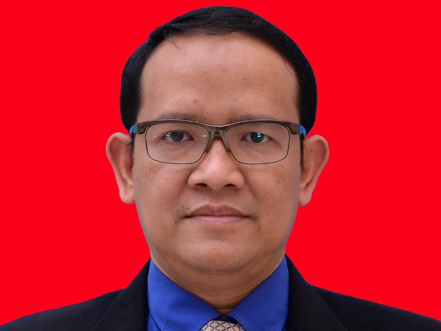 Dokter Spesialis Patologi Klinik Rumah Sakit Universitas Sebelas Maret Surakarta dr. Tonang Dwi Ardyanto. 