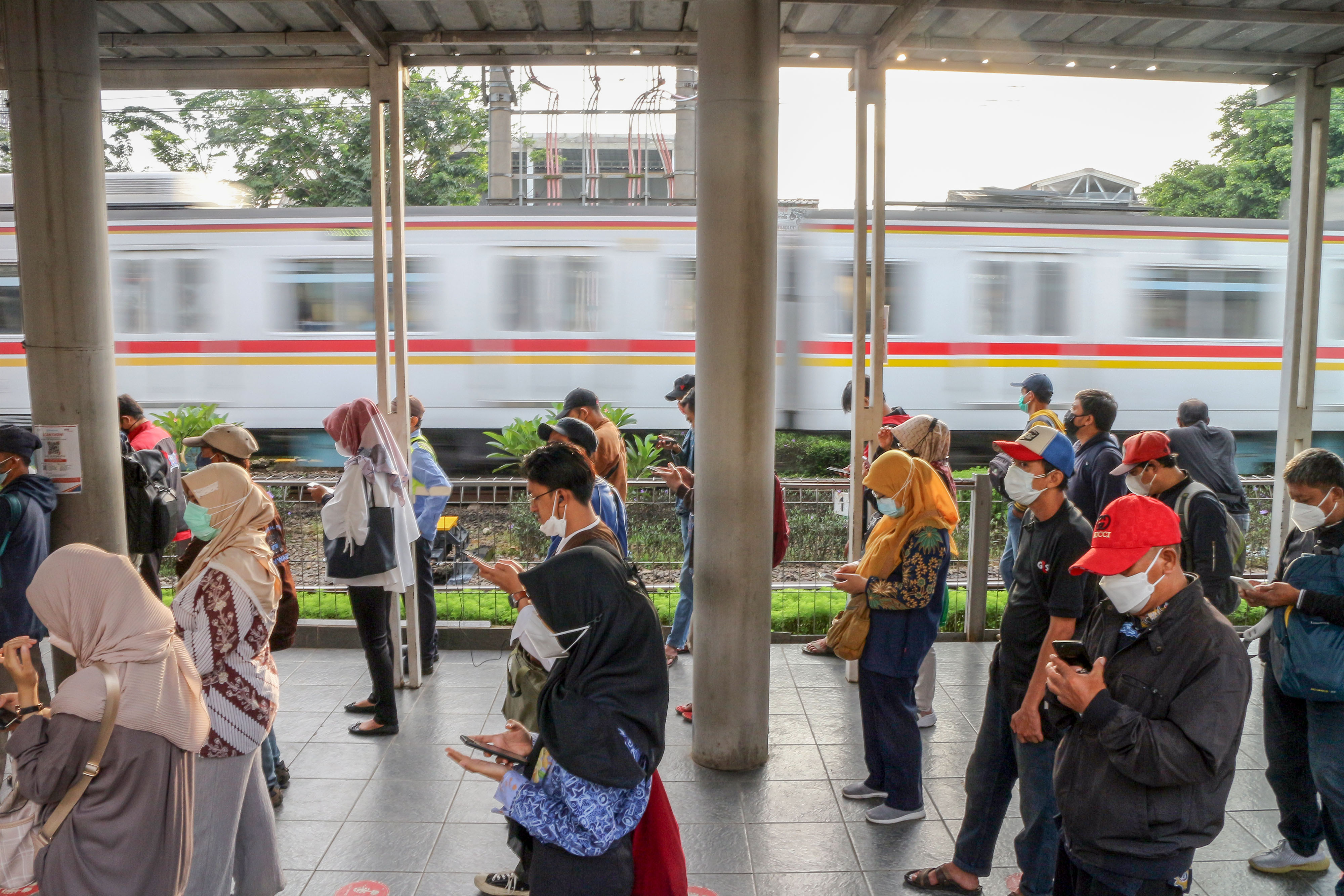 Pandemi Membaik, Penumpang KRL Terbanyak Tercatat Pada November 2021