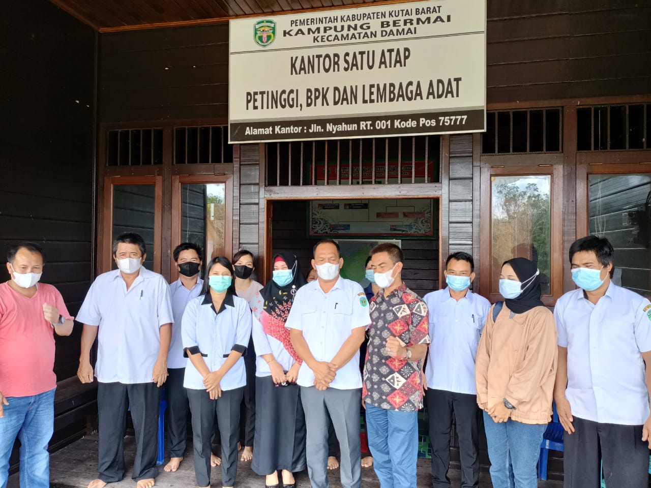 Ilustrasi program pemberdayaan masyarakat yang dilakukan PT Triubaindo Coal Mining