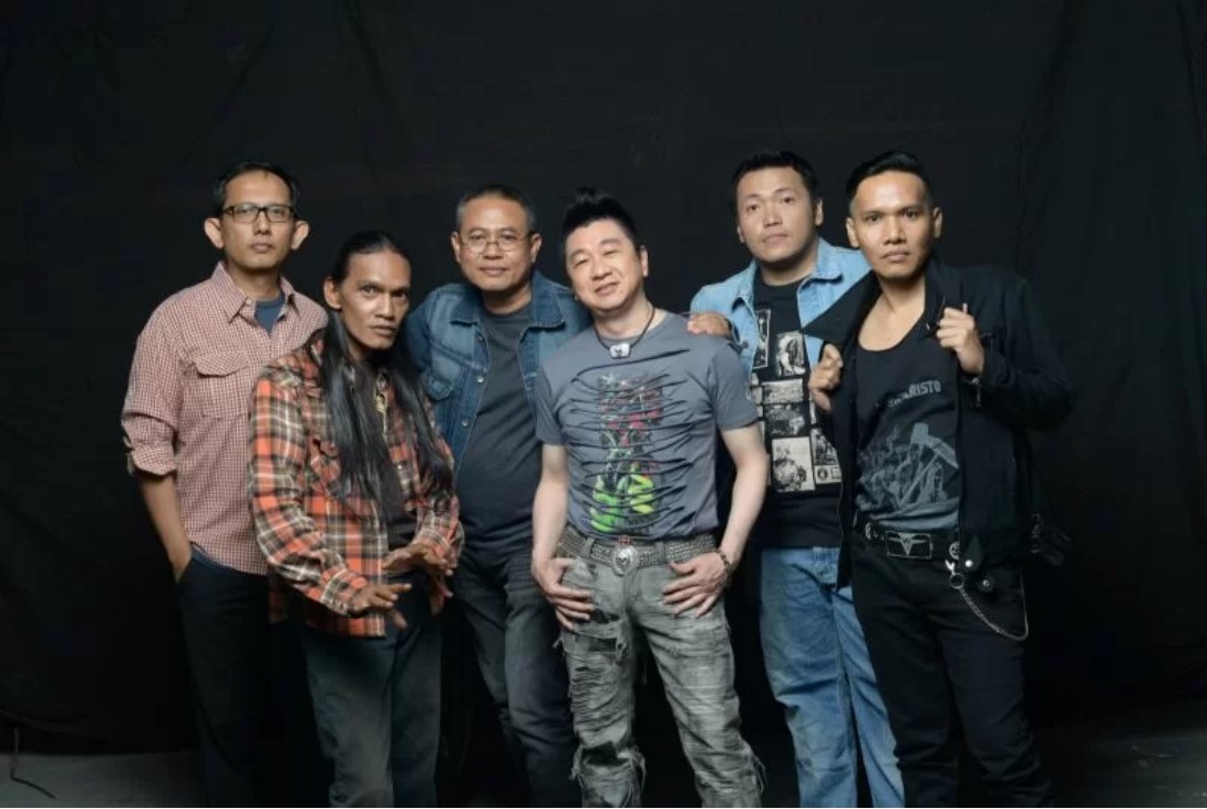 Montecristo Buat Lagu untuk Mendiang Yockie Suryo Prayogo