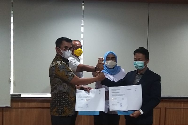 ementerian Ketenagakerjaan melakukan mediasi antara Direksi Pertamina dengan Federasi Serikat Pekerja Pertamina Bersatu (FSPPB) di Jakarta.